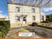 MAISON EN PIERRE DE 121 M2 SUR ÉTAGE, L’ENSEMBLE SUR 2753 M² DE TERRAIN CLOS AVEC DES DÉPENDANCES :