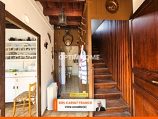 MAISON EN PIERRE DE 60 M², SUR 1629 M² DE TERRAIN AVEC DÉPENDANCES