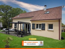 MAISON DE 132 M² AVEC DÉPENDANCES, L’ENSEMBLE SUR 3408 M² DE TERRAIN CLOS
