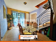 MAISON EN PIERRE DE 86 M2, L’ENSEMBLE SUR 1583 M² DE TERRAIN CLOS AVEC DES DÉPENDANCES :