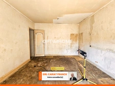 MAISON AVEC ÉTAGE DE 115 M², L’ENSEMBLE SUR 1017 M² DE TERRAIN CLOS ET DEPENDANCE DE 100 M².
