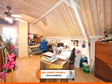 MAISON DE PRESTIGE DE 160 M² ET 112 M² DE SOUS SOL SUR 3337 M² DE TERRAINS CLOS 