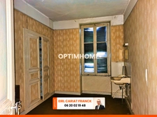 IMMEUBLE AVEC CHAMBRE SUR 206 M² ET UN LOCAL COMMERCIAL DE 97 M², L’ENSEMBLE SUR 353 M² DE TERRAIN :