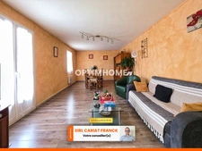MAISON DE PLAIN-PIED DE 98 M² AVEC UN GARAGE DE 18 M², L’ENSEMBLE SUR 2361 M² DE TERRAIN CLOS