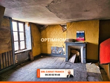 IMMEUBLE AVEC CHAMBRE SUR 206 M² ET UN LOCAL COMMERCIAL DE 97 M², L’ENSEMBLE SUR 353 M² DE TERRAIN :
