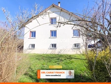 MAISON DE 136 M² AVEC DEPENDANCES, L’ENSEMBLE SUR 1435 M² DE TERRAIN >