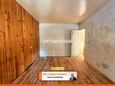 MAISON AVEC ÉTAGE DE 115 M², L’ENSEMBLE SUR 1017 M² DE TERRAIN CLOS ET DEPENDANCE DE 100 M².