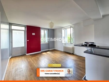 MAISON EN PIERRE DE 139 M² AVEC DÉPENDANCES, L’ENSEMBLE SUR 708 M² DE TERRAIN CLOS : 
