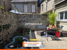MAISON EN PIERRE DE 109 M², L’ENSEMBLE SUR 167 M² DE TERRAIN CLOS