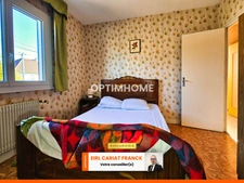 MAISON SEMI PLAIN-PIED SUR 170 M², L’ENSEMBLE SUR 704 M² DE TERRAIN CLOS