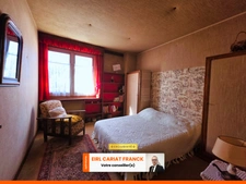 MAISON DE 200 M² AVEC DÉPENDANCES, L’ENSEMBLE SUR 1630 M² DE TERRAIN CLOS :