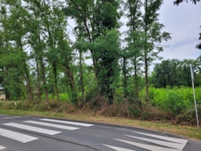 Terrain constructible 1200 m² 10 mn de Libourne 40mn de Bordeaux