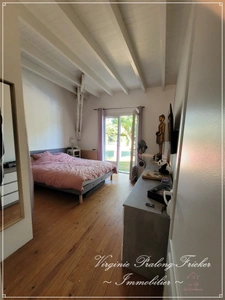 Propriété 9 pièces cadre enchanteur 10 mn de Libourne (33)