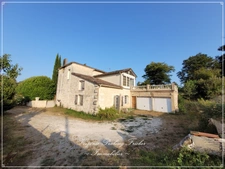 Bâtisse pierre de 11 pièces VILLEGOUGE (33)