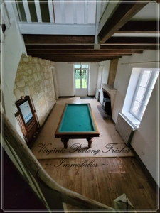 Bâtisse pierre de 11 pièces VILLEGOUGE (33)
