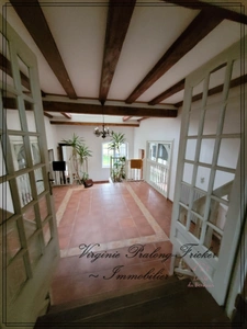 Bâtisse pierre de 11 pièces VILLEGOUGE (33)