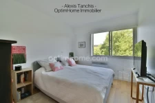 Lille Centre / Square Foch – Appartement T3 rénové avec balcon au 7ᵉ étage