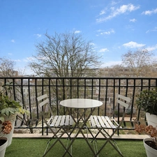 Square Foch : appartement de standing 126 m², 5e étage, traversant, balcons, parking + cave