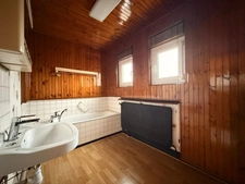 Maison familiale 106 m² à rénover – garage, cave saine et grand jardin – Lambersart Conquérant