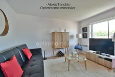 Lille Centre / Square Foch – Appartement T3 rénové avec balcon au 7ᵉ étage