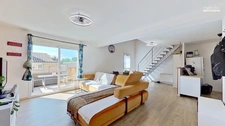 Duplex lumineux – 3 chambres – Saint-Étienne-sur-Chalaronne
