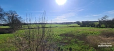 Entre Mâcon et Bourg en Bresse : ancienne ferme grandes superficies et plus de 15 500 m de terrain 