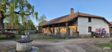 Ferme bressane authentique avec plus de 18 000 m² de terrain – Entre Bourg-en-Bresse et Mâcon