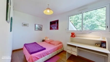 Une villa aux volumes rares au cœur de Belleville – Un cadre privilégié à moins de 30 minutes de Lyon