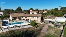 Maison familiale de 184 m² avec piscine et vue dégagée – Calme et confort