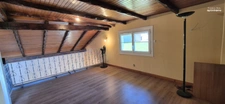 Maison avec grands volumes et fort potentiel sur Grièges – Terrain de plus de 4 000 m²