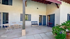Maison familiale rénovée avec piscine, 4 chambres, dépendances et terrain sans vis-à-vis