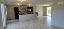 Centre Replonges Villa 2014 (RT 2012) plain-pied 98 m2 sur 585 m2 de terrain attenant
