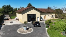 Maison 135 m2 habitable sur 2000 m2 de terrain clos avec grand garage 