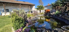 Maison rénovée avec charme et volumes – Vie de village et confort moderne