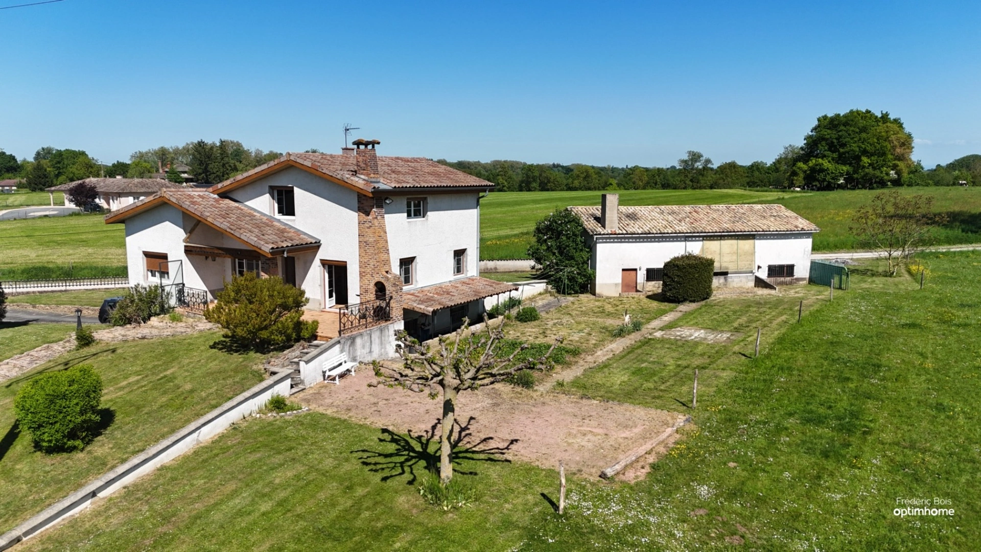 Maison 7 pièces 130 m² · à Grieges · 130 m² · 325 000 €