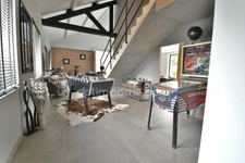 Magnifique résidence style Loft de 262 m² habitables avec piscine extérieure chauffée