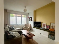 Maison des années 60 de 95 m2 semi individividuelle