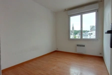 A VENDRE APPARTEMENT T4  2 CHAMBRES ET BUREAU CENTRE VILLE QUIMPER