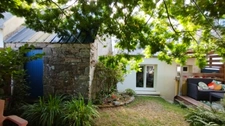 House for sale, 4 rooms, PLEUVEN (29), town center, garden, old charm and modern comfort