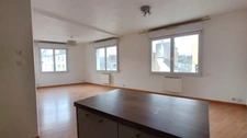 A VENDRE APPARTEMENT T4  2 CHAMBRES ET BUREAU CENTRE VILLE QUIMPER