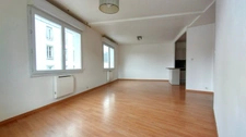 A VENDRE APPARTEMENT T4  2 CHAMBRES ET BUREAU CENTRE VILLE QUIMPER