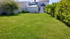 House for sale 6 rooms GUILVINEC (29) 4 bedrooms, walk to beach