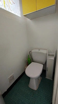 Immeuble à vendre BENODET (29) un commerce et deux appartements jardin