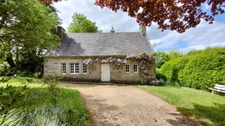 FOR SALE Locronan property, manor house and gatehouse