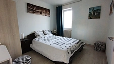Immeuble à vendre BENODET (29) un commerce et deux appartements jardin
