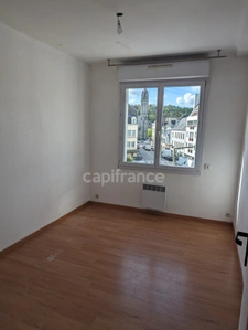 A VENDRE APPARTEMENT T4  2 CHAMBRES ET BUREAU CENTRE VILLE QUIMPER