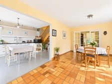 House for sale, 5 rooms, PLOMEUR (29), peaceful countryside setting, large enclosed plot