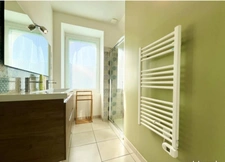 House for sale 6 rooms GUILVINEC (29) 4 bedrooms, walk to beach