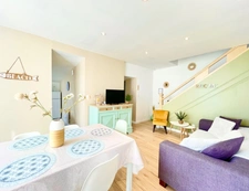 House for sale 6 rooms GUILVINEC (29) 4 bedrooms, walk to beach