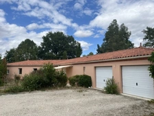 Maison à vendre 8 pièces Proche de EXIDEUIL sur Vienne (16), juste quelques travaux de rafraichissement  